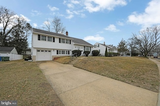 303 N Woodstock Dr, Cherry Hill, NJ 08034