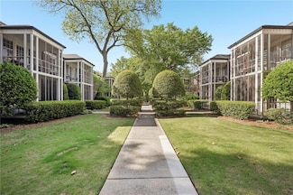 55 Delmont Dr NE Unit D1, Atlanta, GA 30305