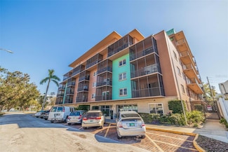 750 Burlington Ave N Unit 4L, Saint Petersburg, FL 33701