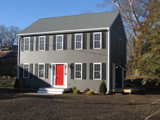 350 N Main St Unit 1, Cohasset, MA 02025