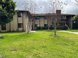 1111 S Coast Dr Unit 18, Costa Mesa, CA 92626