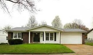 584 Lemonwood Dr, Ballwin, MO 63021