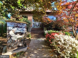 806 Maplewood Ave, Takoma Park, MD 20912