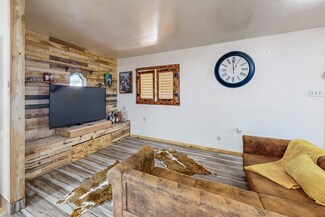 1160 Calle Mesquite, Bernalillo, NM 87004