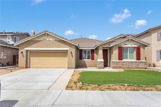 13204 Monrovia St, Hesperia, CA 92344