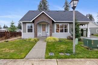 1050 11th Tee Dr Unit 1, Fircrest, WA 98466