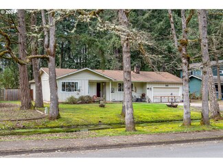 87752 Oak Island Dr, Veneta, OR 97487