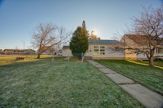 2714 Diane Ln, Hibbing, MN 55746