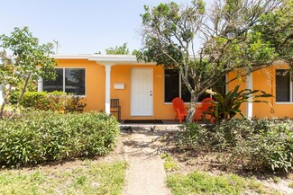 2396 NE 5th Ave, Boca Raton, FL 33431