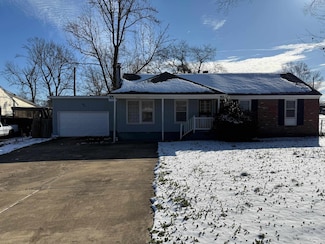 5026 Loch Lomond Rd, Memphis, TN 38116