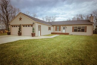 393 Mowry Rd, Monaca, PA 15061