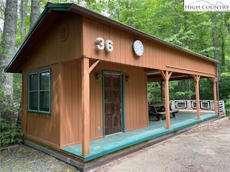 36 Sourwood Knoll, Newland, NC 28657