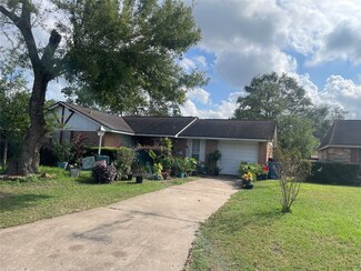 3526 Beau Ln, Houston, TX 77039