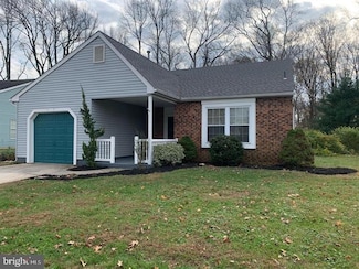 34 Lakebridge Dr, Woodbury, NJ 08096
