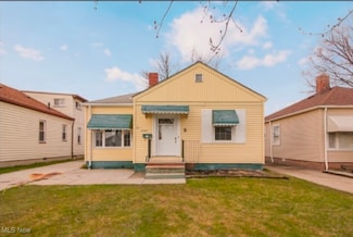 1208 Dawnwood Dr, Cleveland, OH 44134