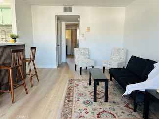 910 W 26th St, San Pedro, CA 90731