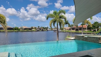 1000 NW 37th Place, Cape Coral, FL 33993