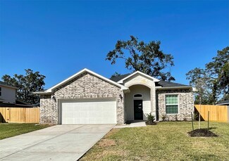 2343 Ridgewood Dr, West Columbia, TX 77486