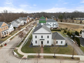 3940 Lewis Link Dr, New Albany, OH 43054