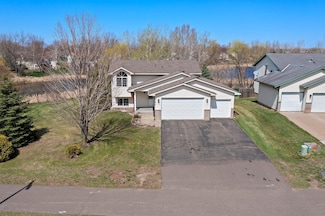 1472 16th Ave SE, Cambridge, MN 55008