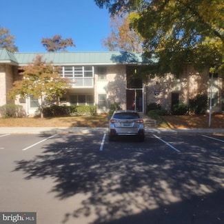 3301 S Leisure World Blvd Unit 991F, Silver Spring, MD 20906