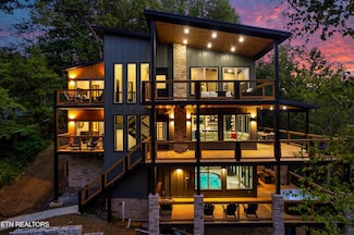 1196 Cole Ln, Gatlinburg, TN 37738