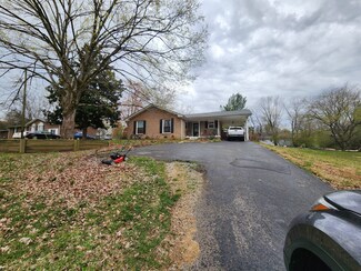 326 Old Dunbar Cave Rd, Clarksville, TN 37043