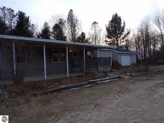 20313 20 Mile Rd, Tustin, MI 49688
