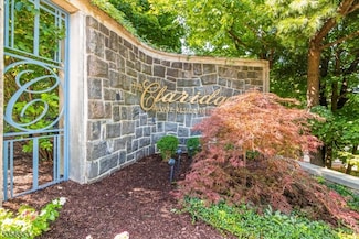 1 Claridge Dr Unit 123, Verona, NJ 07044