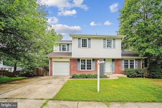 2502 Dover Ct, Woodbridge, VA 22192