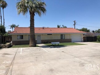 2407 Castro Ln Unit A & B, Bakersfield, CA 93304