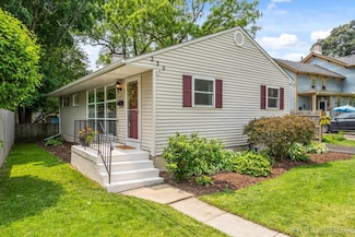 230 Union Ave, Batavia, IL 60510