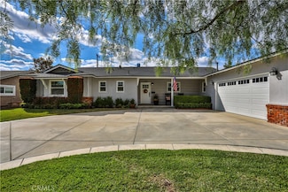 1585 Mural Dr, Claremont, CA 91711