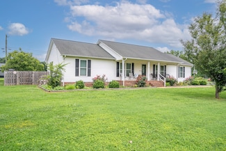 545 Kent St, Lawrenceburg, TN 38464