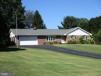 108 Thames Dr, Lincoln University, PA 19352