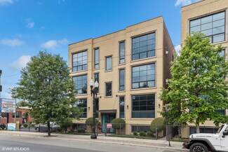2548 W Irving Park Rd Unit 3E, Chicago, IL 60618