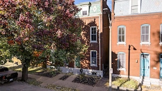 1323 Shenandoah Ave, Saint Louis, MO 63104