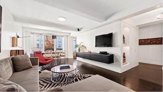 333 W 56th St Unit 8I, New York, NY 10019