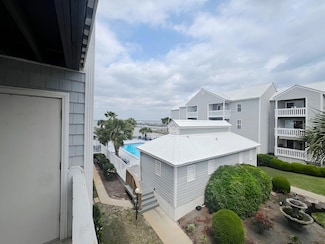 1330 Miracle Strip Pkwy SE Unit 205, Fort Walton Beach, FL 32548