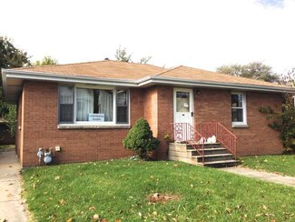 213 N Youngs Ave, Joliet, IL 60432