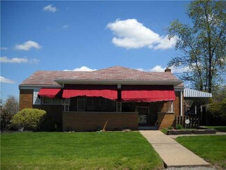 1001 Santa Monica Dr, McKeesport, PA 15133