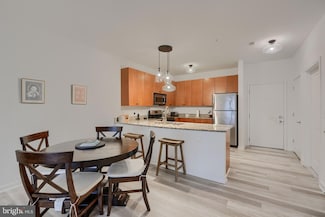 3201 Saint Paul St Unit 210, Baltimore, MD 21218