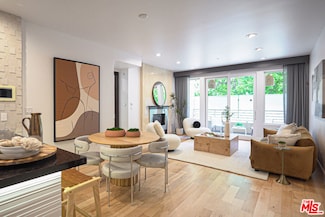 1318 S Roxbury Dr Unit 118, Los Angeles, CA 90035