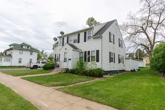 1623 Kilbourn Ave, Tomah, WI 54660