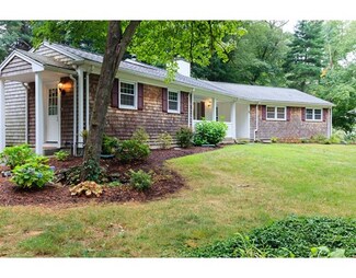 8 Westwood Rd, South Easton, MA 02375