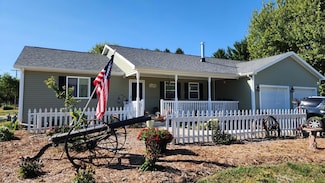 103 Grove St, Nevada, OH 44849