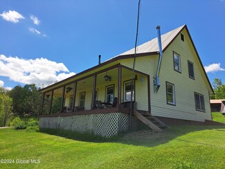 51 Barney Hill Rd, Johnsburg, NY 12843
