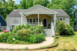 496 Branchport Ave, Oceanport, NJ 07757