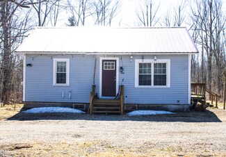 256 Belmont Ave, Belfast, ME 04915