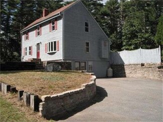 15 Porter Rd, Rochester, MA 02770